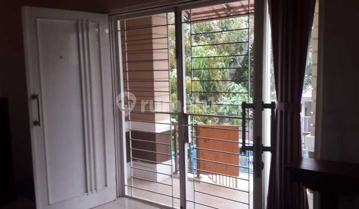 Rumah PIK 1 Uk 8x14 Semi Furnished Hadap Barat Hrg 5,3M negoo Rumah PIK 1 Uk 8x14 Semi Furnished Hadap Barat Hrg 5,3M negoo