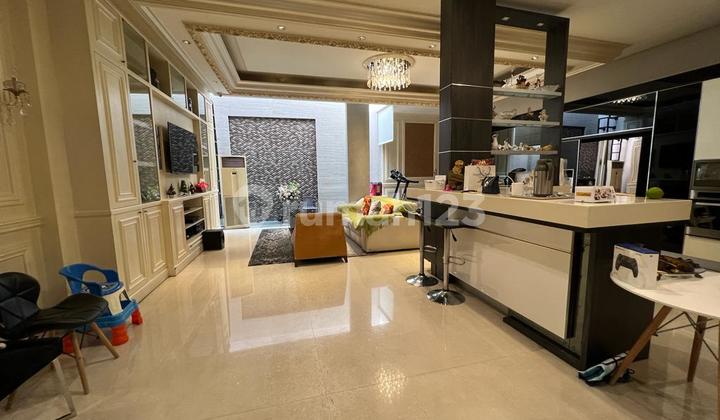 Crown Golf House Pik1 Size 8x25 South Facing Lake View Price 14M negotiable