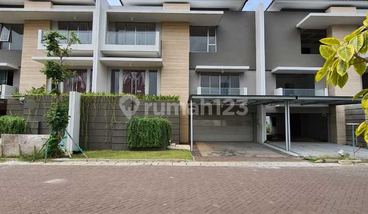 Rumah Golf Island PIK Uk 12x20 3lt Full Renov Hrg 12M nego  