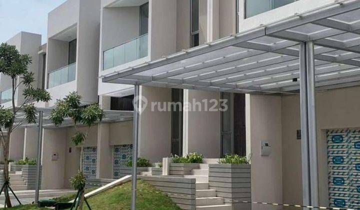 Rumah Manhattan Pik2 Uk 8x25 2,5lt Harga 7,4m Nego 1