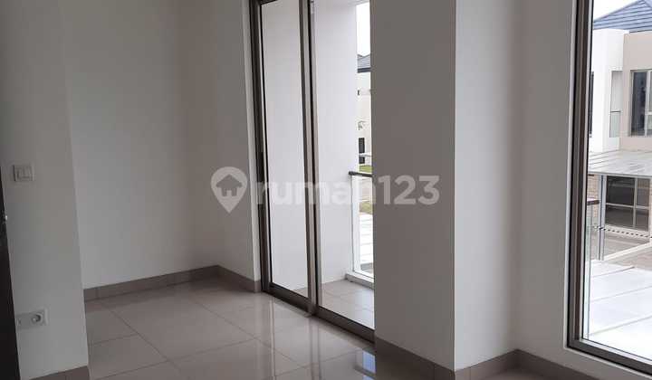 Pik2 House size 6x12.5, 2 floors, Unit Ready, price 2.6M negotiable Pik2 House size 6x12.5, 2 floors, Unit Ready, price 2.6M negotiable