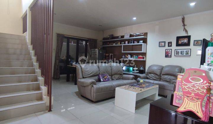 Dijual Rumah di The Green BSD, SHM Bagus Unfurnished Siap Huni 2