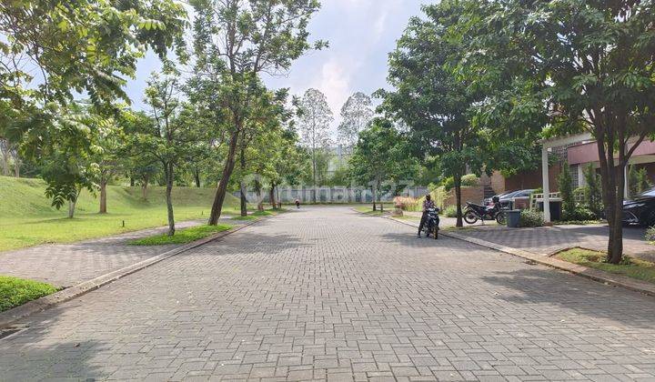 Kavling kotak badan luas 374m² di De Park cluster Brassia BSD 2