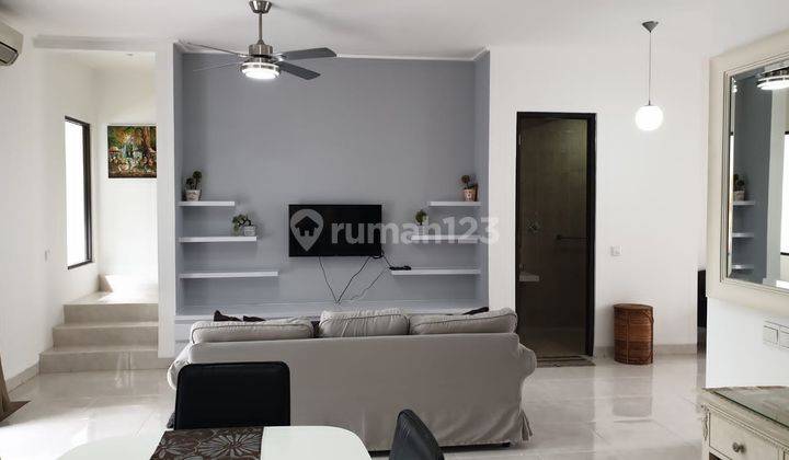 Rumah furnished, rapi, siap huni di Foresta BSD City dekat GOP 3