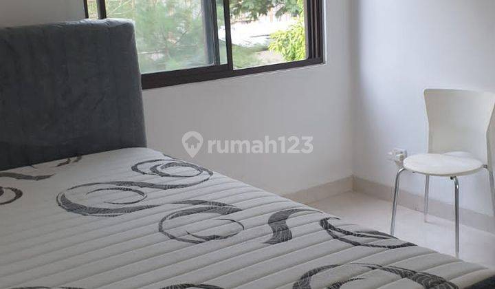 Rumah furnished, rapi, siap huni di Foresta BSD City dekat GOP 10