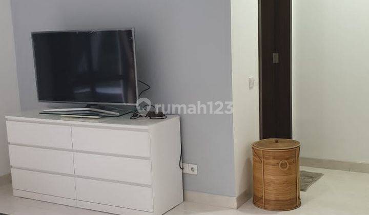 Rumah furnished, rapi, siap huni di Foresta BSD City dekat GOP 12