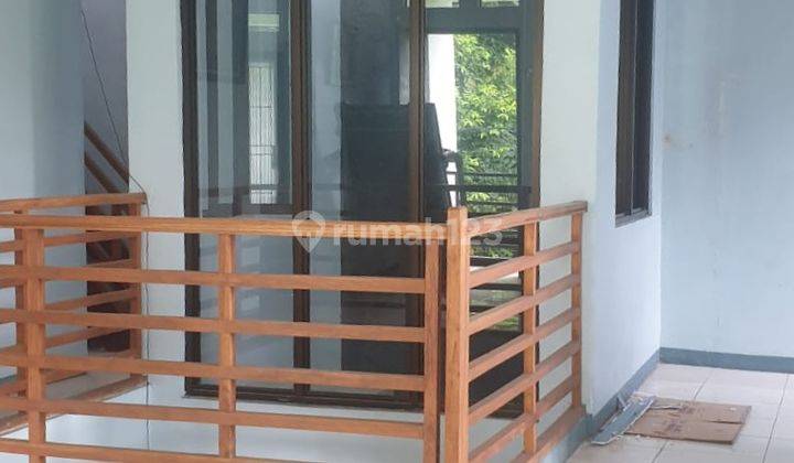 Rumah 2 lantai di Villa Dago Tol  dekat kantor Walikota Tangsel 2