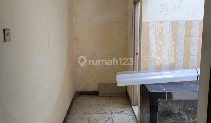 Rumah di kawasan pasar Kemis Tangerang jual cepat 4