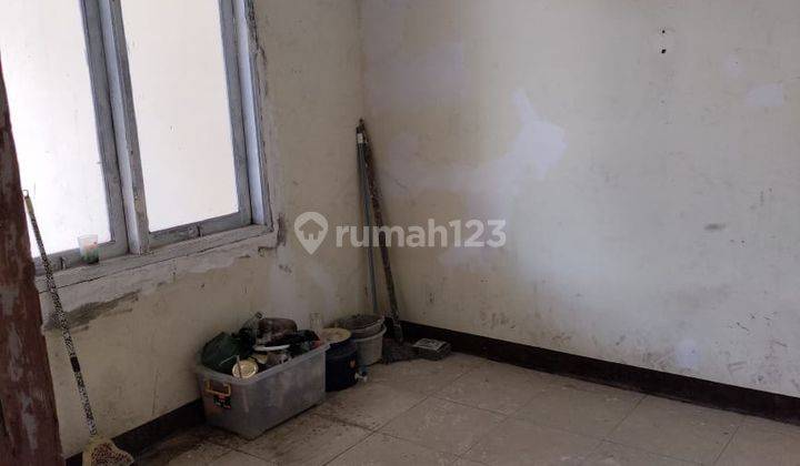 Rumah di kawasan pasar Kemis Tangerang jual cepat 8