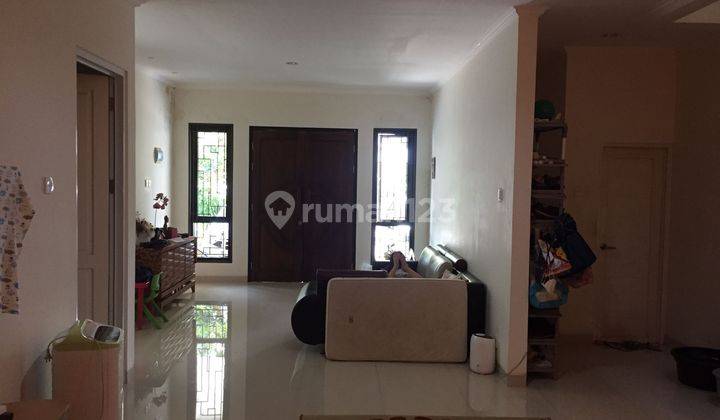 Rumah 2 lantai sdh renov, siap huni dekat st John, Stella Maris 2