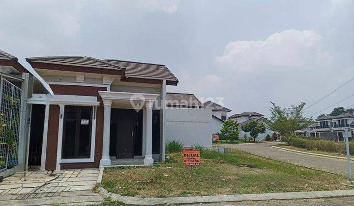 Dijual cepat, negotiable ! Rumah Cantik Botanica Valley Serpong 1