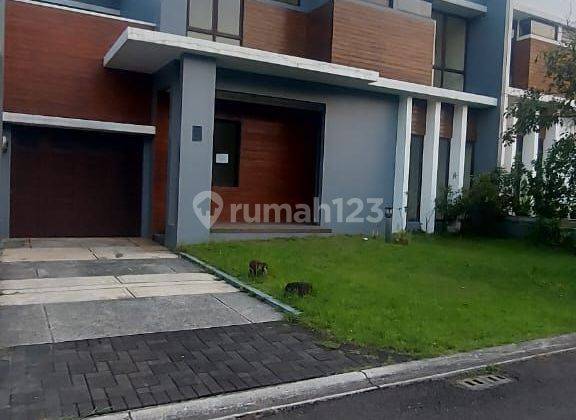 Rumah siap huni, depan taman dekat perkantoran, akses mudah BSD 1