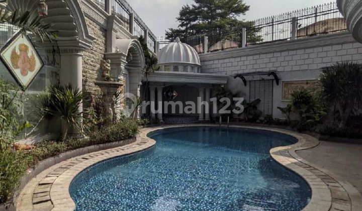 For Sale Luxury House in Menteng area Central Jakarta