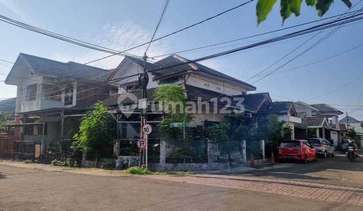 Dijual Cepat Rumah Usaha/kost²an Di Griya Loka Bsd Dekat Sekolah