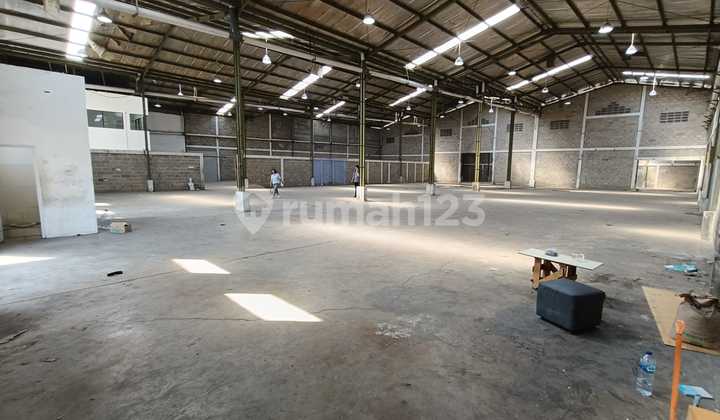 For Rent: Taman Tekno Warehouse. The only warehousing & industrial complex in BSD. For Rent: Taman Tekno Warehouse. The only warehousing & industrial complex in BSD.