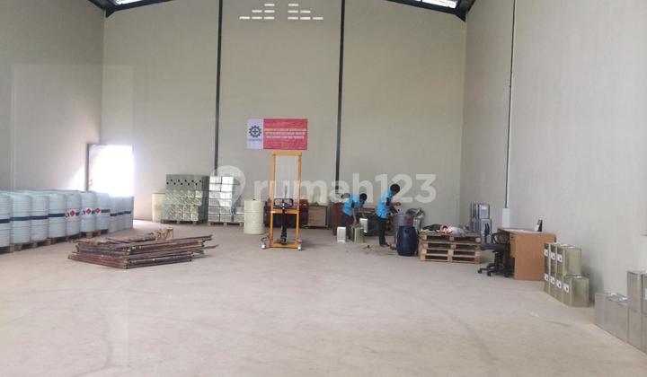 Ready-to-Use Warehouse in Bizhub Serpong, Secure, Easy Access Ready-to-Use Warehouse in Bizhub Serpong, Secure, Easy Access