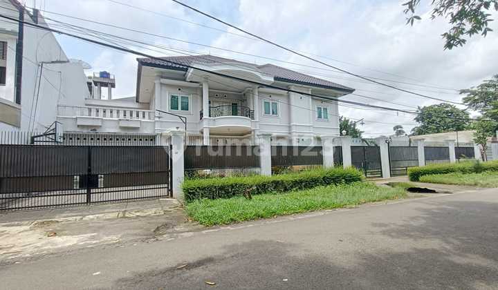 Rumah 2 Lantai Luas 800M² di Meruya Kembangan Jakarta Barat