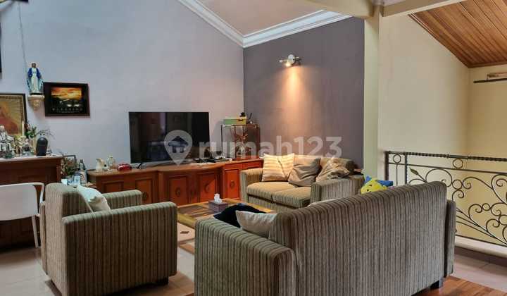 Dijual Cepat Rumah Giriloka Bsd Dekat Sekolah, Rs & Pasar Modern Dijual Cepat Rumah Giriloka Bsd Dekat Sekolah, Rs & Pasar Modern