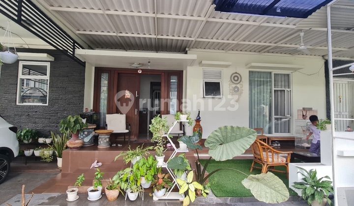 For Quick Sale: House In Versailles Bsd Near KRL Station & School