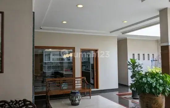 Rumah Bagus, Mewah Dan Semi Furnished Clasic 2 Pantai Mutiara, Jakarta Utara 2