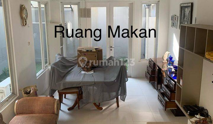 Rumah 2 Lantai LT 180 LB 200 Lingkungan Nyaman 2