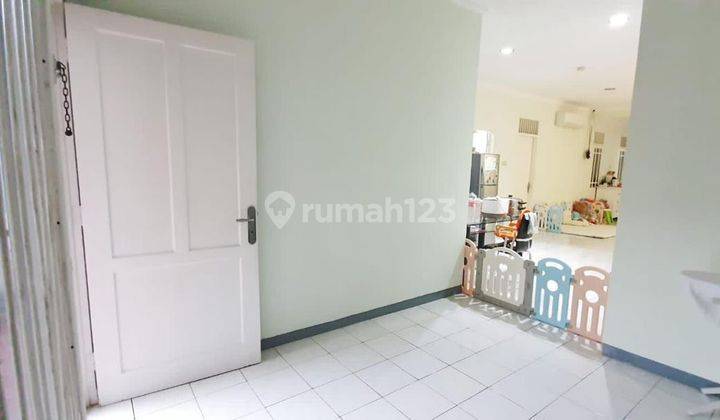 Rumah Sewa LT 200 LB 180. 3kT +1. Km 2+1. Siap Huni Unfurnished 2