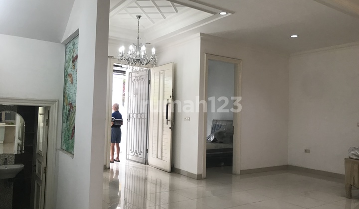 Minimalist New House LT 120 M2 3+1 BR 2 KM Ready to Live House 2