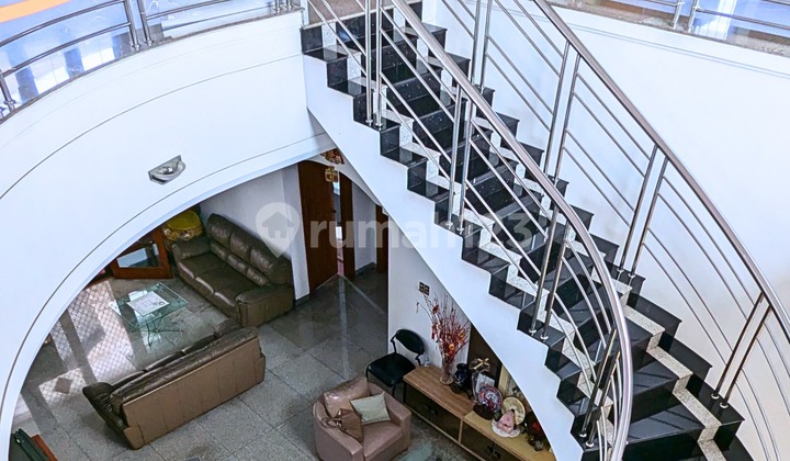 Rumah Lokasi Premium Elite &Nyaman Ekslusive Langka 2