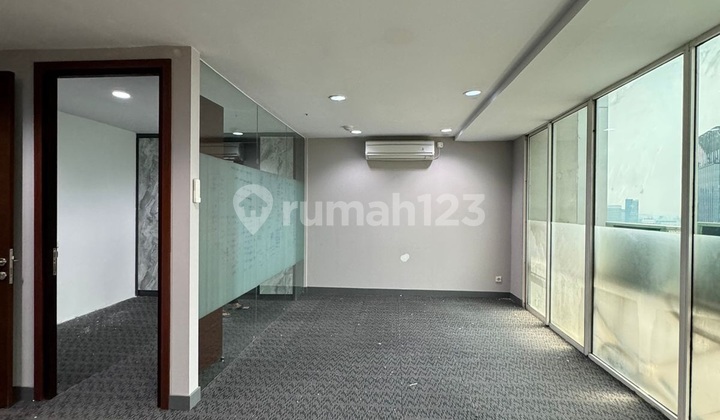 R Affordable Office Ready-to-use Strategic Location Toll Access