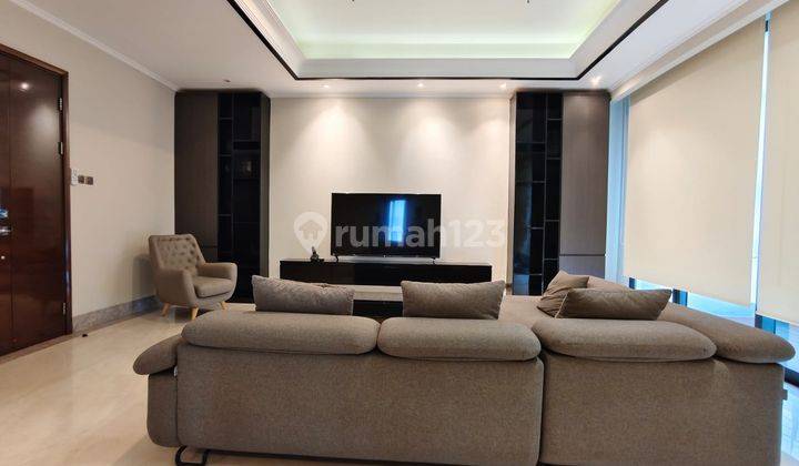 Disewakan Apartment District 8, Senopati Scbd 4 Kamar Tidur( Nice View ) 2