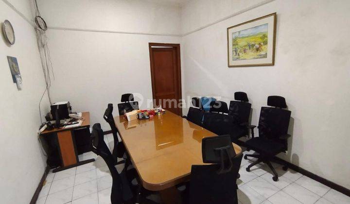 RUMAH MURAH di  Area strategis JAKARTA PUSAT, bisa untuk Kantor/Usaha 2