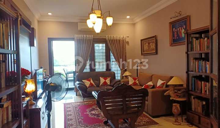 Rumah Lux di Jatiasih,Bekasi