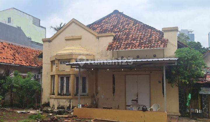 DIJUAL RUMAH di CIKINI,bisa buat usaha,Kost,kantor 1