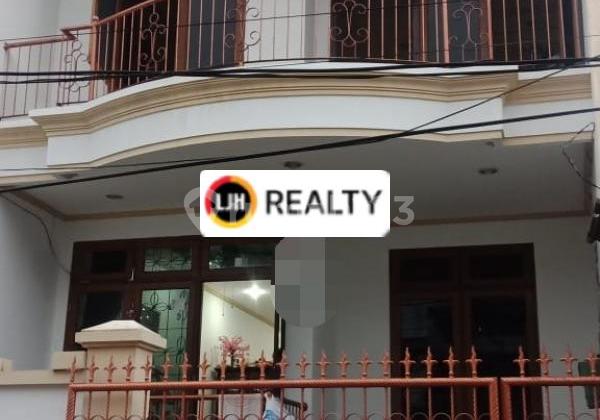Rumah Di Komplek Graha Sunter Pratama Area Jakarta Utara Rumah Di Komplek Graha Sunter Pratama Area Jakarta Utara