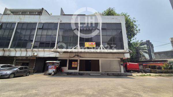 For Rent: Ready-to-Use Shop House in Gunung Sahari Raya, Sawah Besar, Central Jakarta