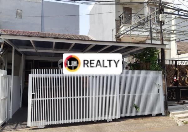 Rumah Di Jalan Janur Asri Area Kelapa Gading