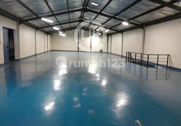 Warehouse for Sale in Strategic Location at Bizpark 2 Penggilingan, Cakung, East Jakarta Warehouse for Sale in Strategic Location at Bizpark 2 Penggilingan, Cakung, East Jakarta