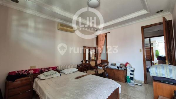 Nice Ready-to-Live House in Kelapa Nias, Kelapa Gading, North Jakarta Nice Ready-to-Live House in Kelapa Nias, Kelapa Gading, North Jakarta