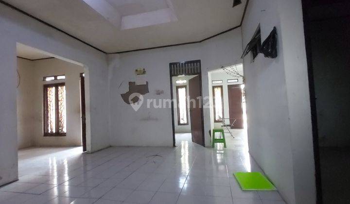 Rumah  Jl. Damai di daerah jl. Muh. Kahfi 1 2