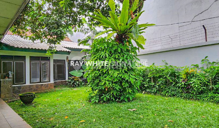 Rumah Strategis Kebayoran Baru, Jl. Darmawangsa 2 Dekat MRT Rumah Strategis Kebayoran Baru, Jl. Darmawangsa 2 Dekat MRT