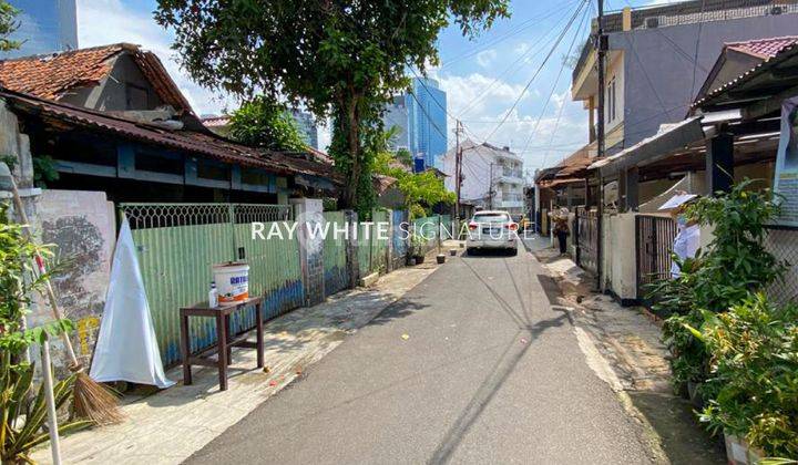 Rumah Strategis dan Harga Menarik di Kebayoran Baru,  Jl. Kebalen 2