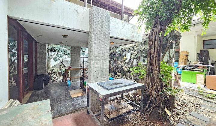 Rumah  Zona Komersil Tebet, Jl. Abdulah Syafei Gudang Peluru 2