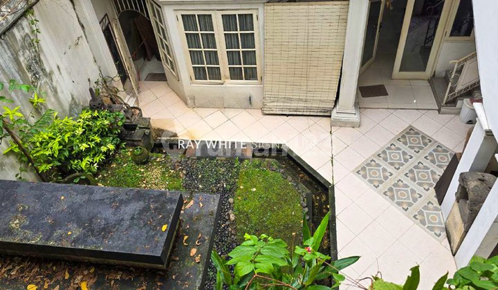 Commercial Zone in Menteng area 2