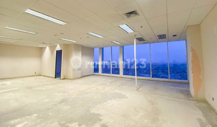 Dijual dan Disewakan Office Space di 18 Office Park TB Simatupang