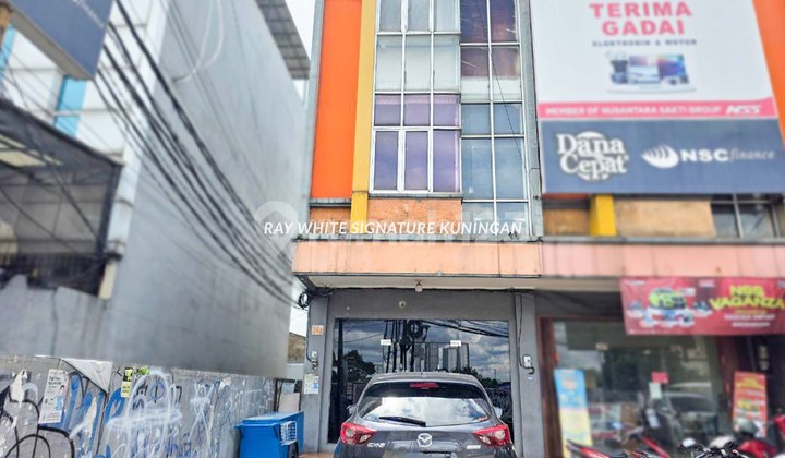 Ruko 3 Lantai di Jl Rc Veteran Bintaro Cocok untuk Office