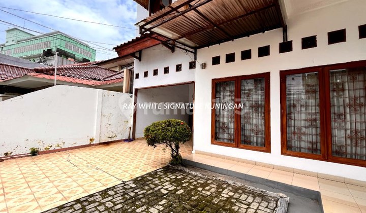 Rumah Tinggal dan Kost di Jl Cempaka Putih Tengah XIII