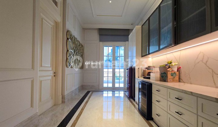 Rumah Mewah Siap Huni Area Mega Kuningan di Karang Asem  2