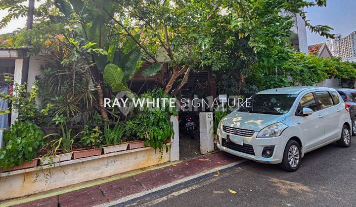 Dijual Rumah Lokasi Strategis Benhil, Jl. Pengairan