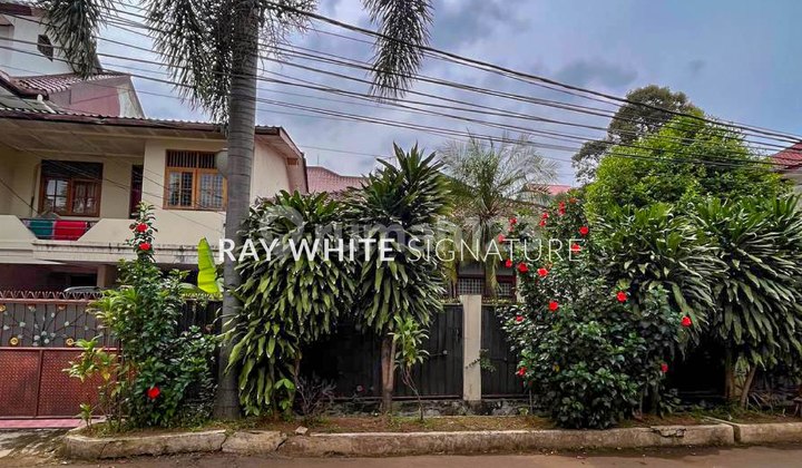 For Sale: Strategic & Livable House in Pasar Minggu, Jl. Damar