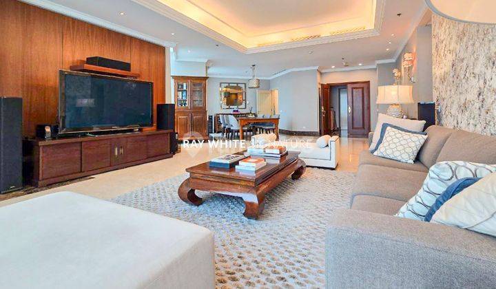 Apartemen Mewah Four Seasons Summer Tower 3 Bedrooms 2